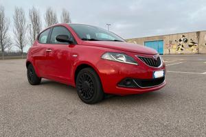 Lancia Ypsilon hybrid