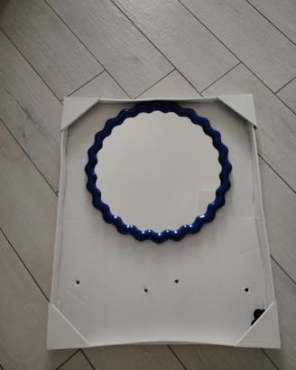 Specchio blu da parete