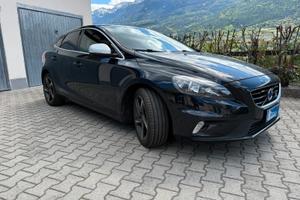Volvo v40 d3 150cv