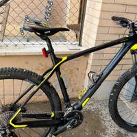 MTB GIANT CARBONIO 27,5