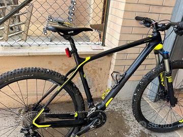 MTB GIANT CARBONIO 27,5