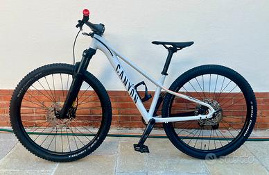 MTB Canyon Young Hero