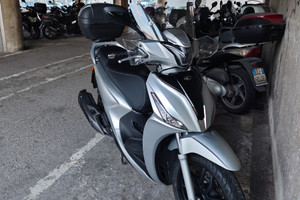 Kymco people s 150