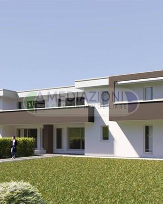 Appartamento di 106 m² con più di 5 locali e box a