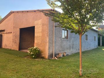 Stalla & rustico con terreno edificabile