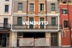 3 LOCALI A BUSSOLENGO