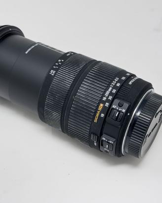 Obbiettivo Sigma DC 18-200mm 1:3.5-63 SA