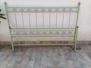 Letto matrimoniale in ferro