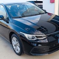 Volkswagen Golf 8 2.0 TDI 115 CV SCR Life - Servic