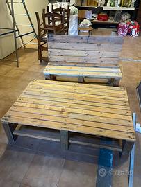 Set 3 panchine + tavolino (pallet)