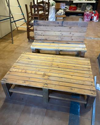 Set 3 panchine + tavolino (pallet)