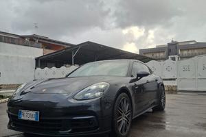 Porsche Panamera Ibrida