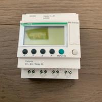 PLC SCHNEIDER ZELIO SR2A101BD 24Vdc
