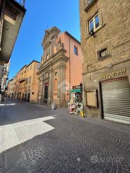 MONOLOCALE A VITERBO