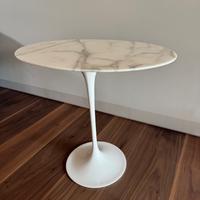 Knoll Saarinen coffee table ovale
