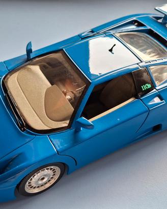 Modellino Bburago 1/18 Bugatti 11GB