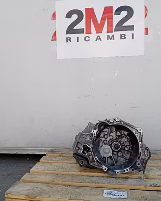 CAMBIO MANUALE COMPLETO TOYOTA Yaris Serie 303000D