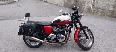 Triumph Bonneville T100