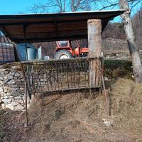 mangiatoia per ovini, bovini, equini 