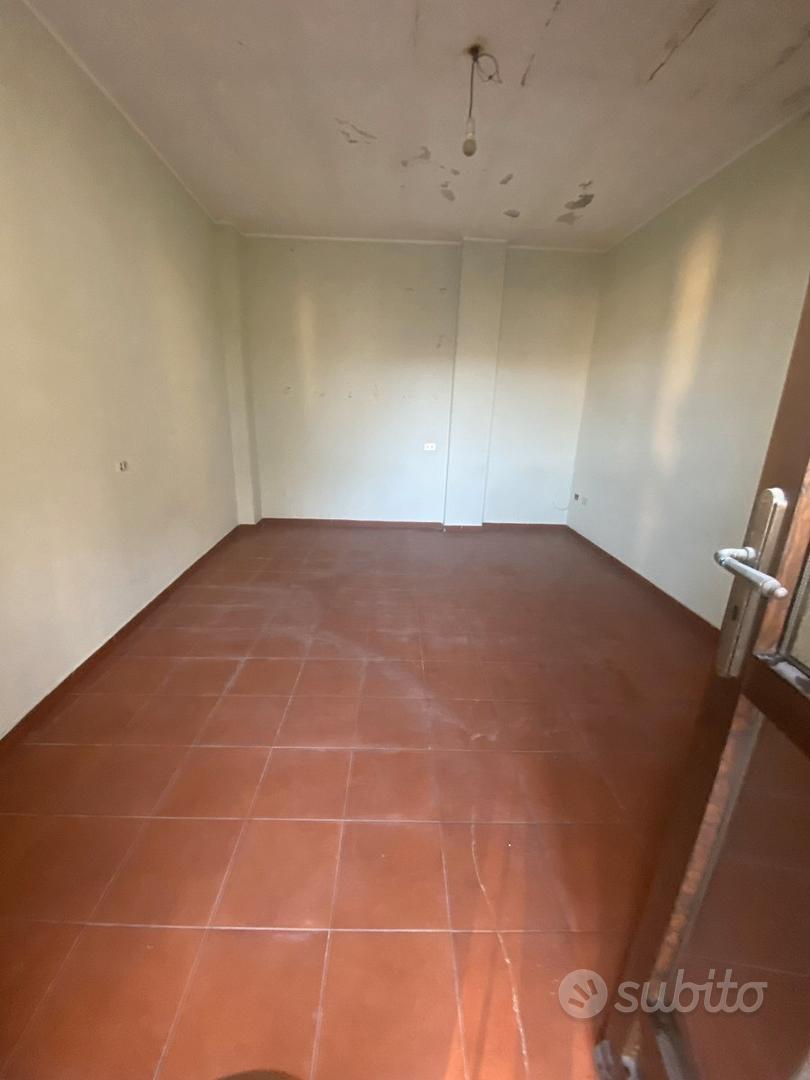 Appartamento libero - Vista 5