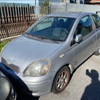 Toyota Yaris sol 3 porte