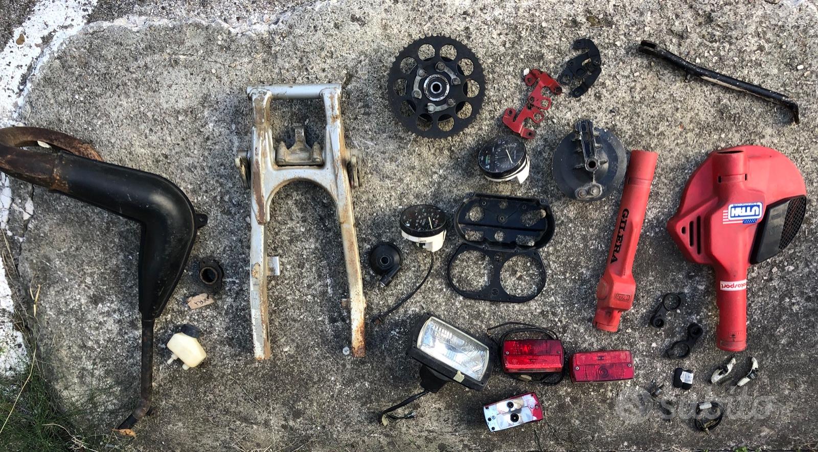 Fanale Posteriore Ricambi Gilera Rx 125 Ricambi Gilera RX 125/200