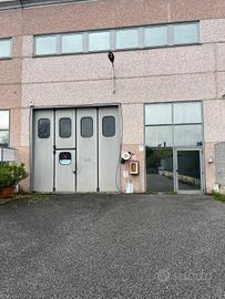 Immobile di 500 m² a Guidonia Montecelio