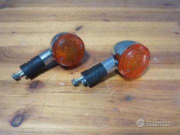 Frecce posteriori per moto custom