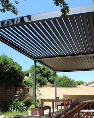 Pergola bioclimatica addossata mt. 6x2,5