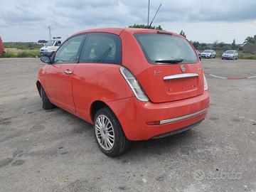 Lancia ypsilon 843 1.3 d multijet 75cv -ricambi