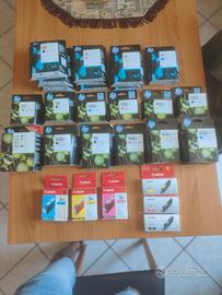 cartucce stampanti Canon e HP 