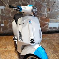Vespa primavera 150