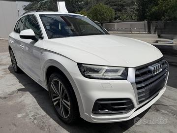 AUDI Q5 2.0 TDI 190cv S-Line QUATTRO