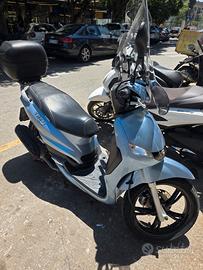 scooter peugeot tweet 125