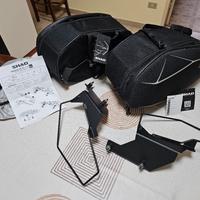 Borse laterali Shad E48 più staffe Yamaha MT-09