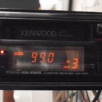autoradio Kenwood con 4 altoparlanti