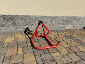 Cavalletto posteriore monobraccio moto