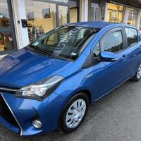 TOYOTA Yaris 1.5 Hybrid 5 porte Cool AUTOMATICA