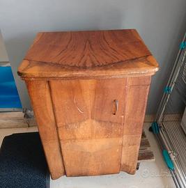 macchina da cucire Necchi vintage 