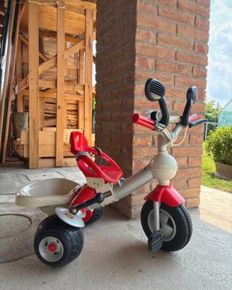 Triciclo per bambini e bambine