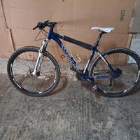 Mountain bike whistle 29