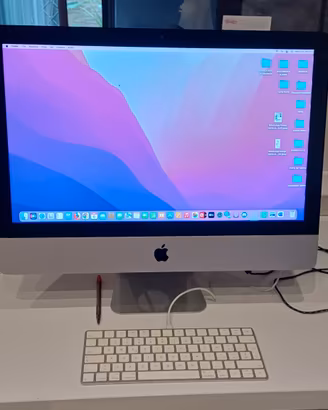 iMac con tastiera