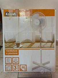 Ventilatore a piantana marca Kennex