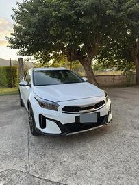 Kia Xceed 1.0 GPL Business 4 anni Garanzia KIA