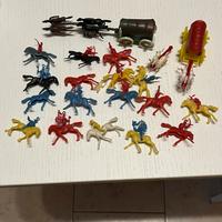 Set soldatini vintage indiani e cowboy