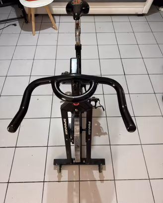 Bici da spinning/spin bike