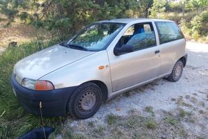 Fiat punto 55 con gpl nuovo, prezzo trattabile 