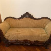 Divano da antiquariato