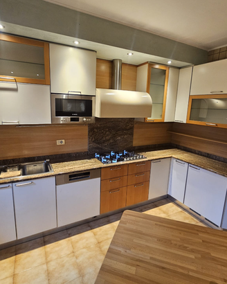 Cucina Usata Completa di Elettrodomestici 1989/U