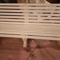 N.2 panchine bianche per esterno
